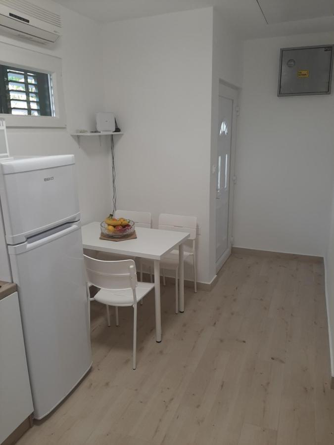 Apartman Maslina 皮萨克 外观 照片