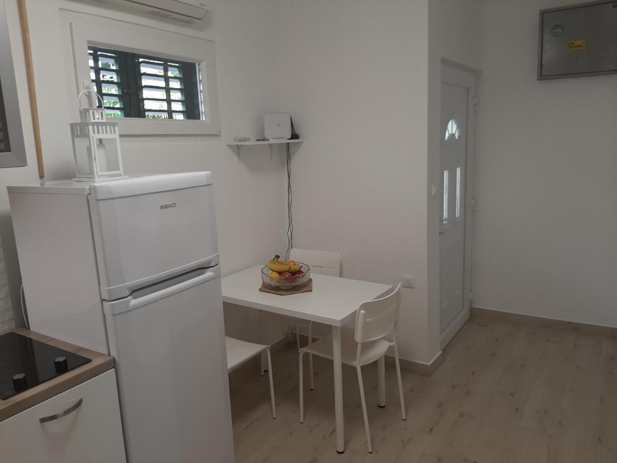 Apartman Maslina 皮萨克 外观 照片